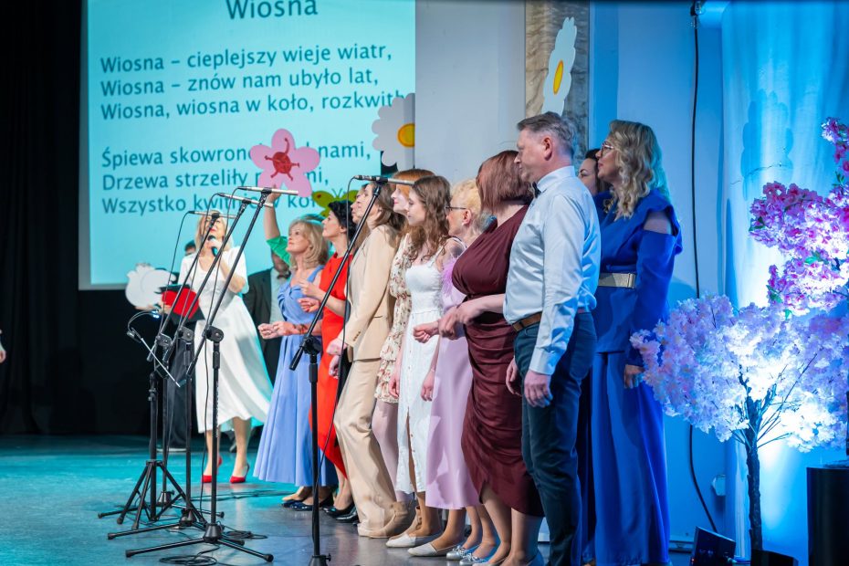 „Wiosna, Miłość i Bzy” – wieczór, który zakwitł muzyką i emocjami!